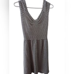 Black and White Geometric Pattern Dress